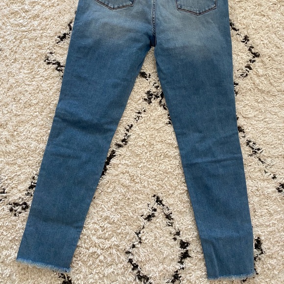 NWT! A&F Ultra High Rise Super Skinny Jeans - Picture 5 of 7